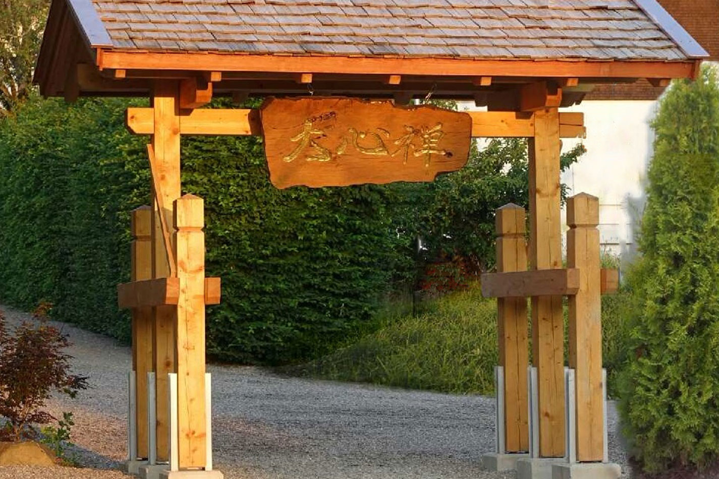 kloster-tor-buddha-2